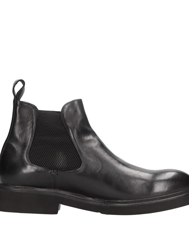 Stivaletto beatles in vitellino nero